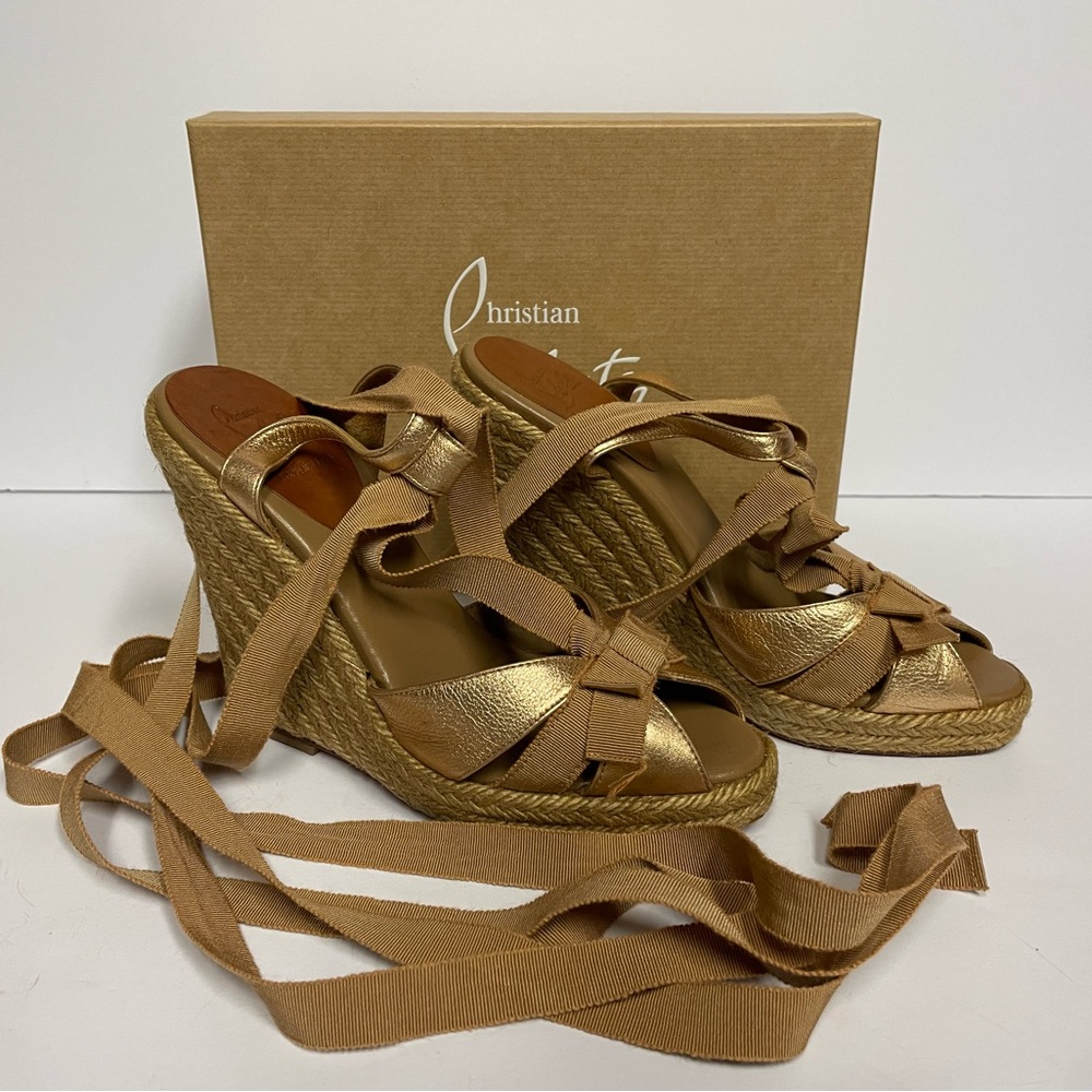 Christian Louboutin tan Gold espadrilles Wedge Sandals lace up 36